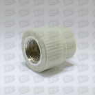 P PIV D32*1/2 plastmasas
