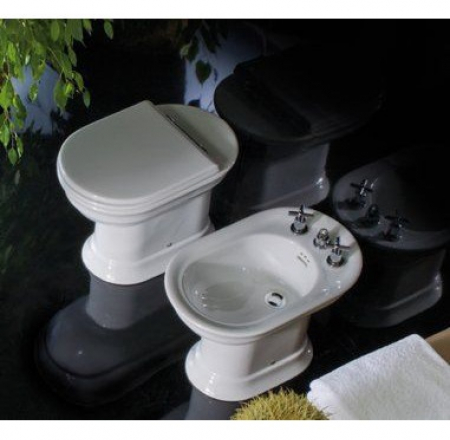 HATRIA DOLCEVITA pods novietoms uz grīdas, sienas izvads