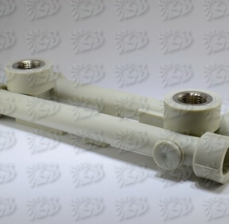 P Sienas līkums dub.d20*1/2 ar maināmu attālumu plastmasas