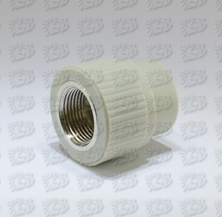 P PIV D20*3/4` plastmasas